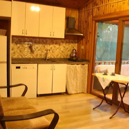 Kır Evi Garden Party House *